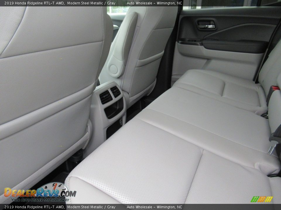 2019 Honda Ridgeline RTL-T AWD Modern Steel Metallic / Gray Photo #10