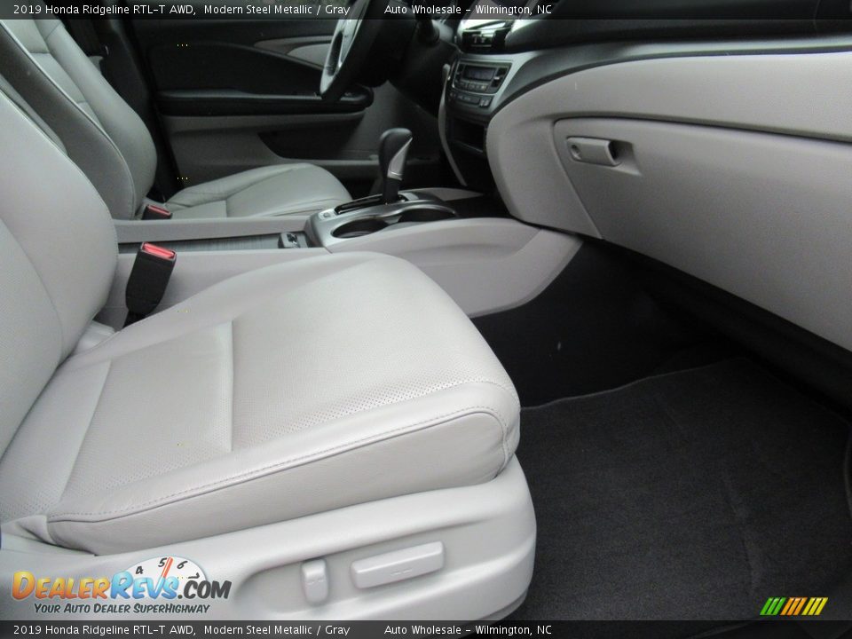 2019 Honda Ridgeline RTL-T AWD Modern Steel Metallic / Gray Photo #11