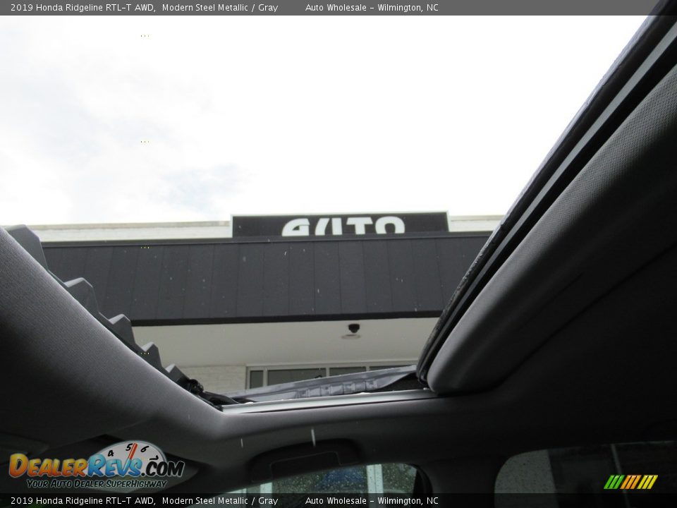 2019 Honda Ridgeline RTL-T AWD Modern Steel Metallic / Gray Photo #13