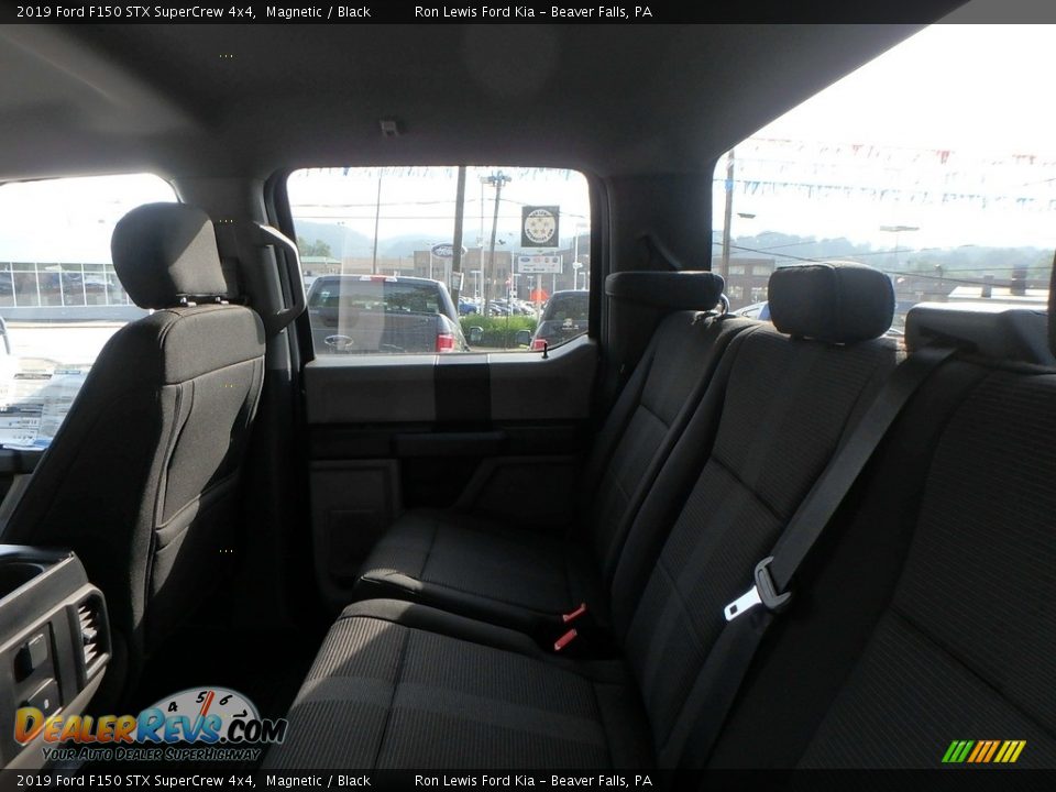 2019 Ford F150 STX SuperCrew 4x4 Magnetic / Black Photo #12