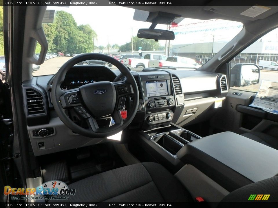 2019 Ford F150 STX SuperCrew 4x4 Magnetic / Black Photo #13