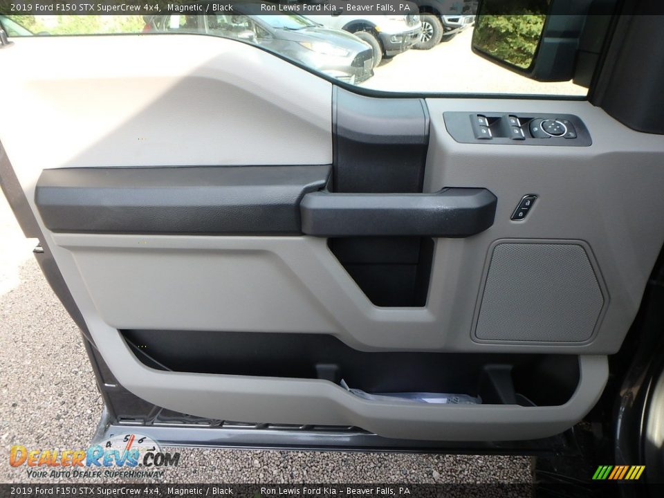 2019 Ford F150 STX SuperCrew 4x4 Magnetic / Black Photo #14