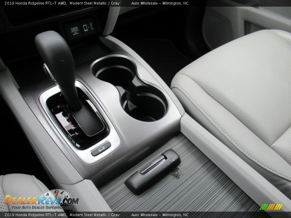 2019 Honda Ridgeline RTL-T AWD Modern Steel Metallic / Gray Photo #19