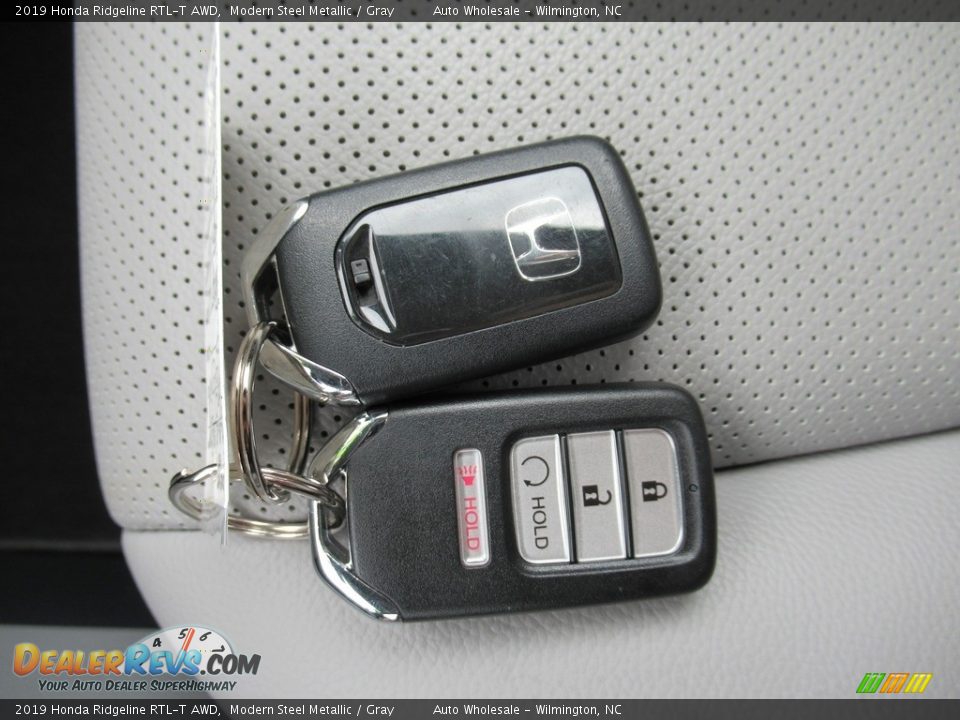 2019 Honda Ridgeline RTL-T AWD Modern Steel Metallic / Gray Photo #20