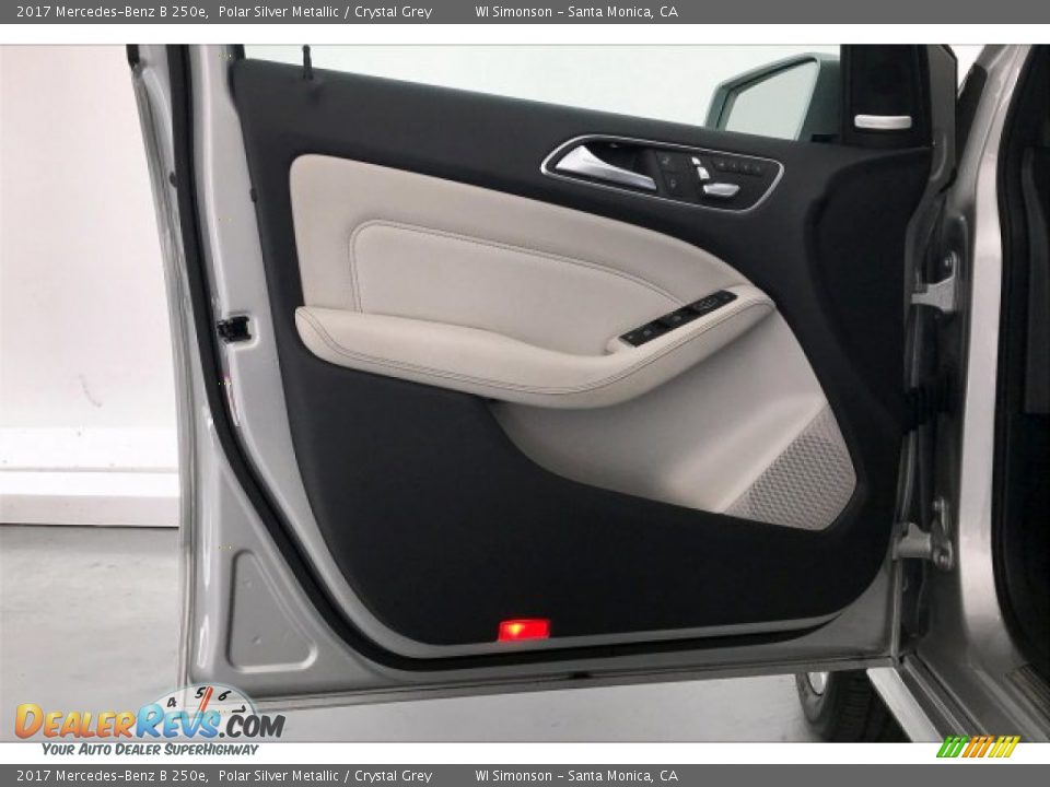 2017 Mercedes-Benz B 250e Polar Silver Metallic / Crystal Grey Photo #25