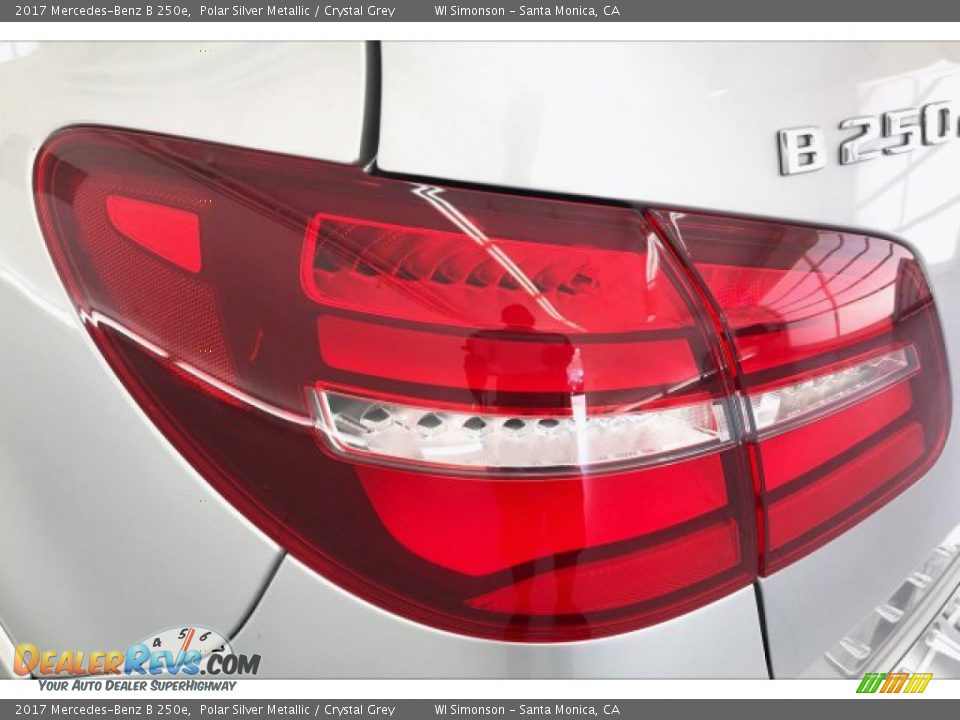 2017 Mercedes-Benz B 250e Polar Silver Metallic / Crystal Grey Photo #26