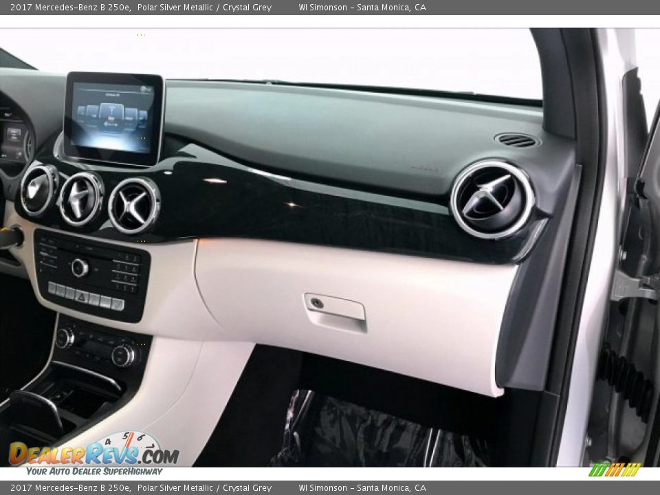 2017 Mercedes-Benz B 250e Polar Silver Metallic / Crystal Grey Photo #28