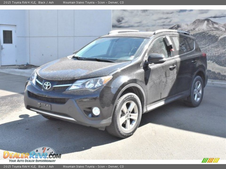 2015 Toyota RAV4 XLE Black / Ash Photo #2