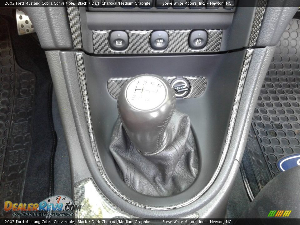 2003 Ford Mustang Cobra Convertible Shifter Photo #22