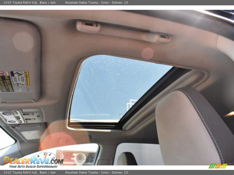 2015 Toyota RAV4 XLE Black / Ash Photo #10