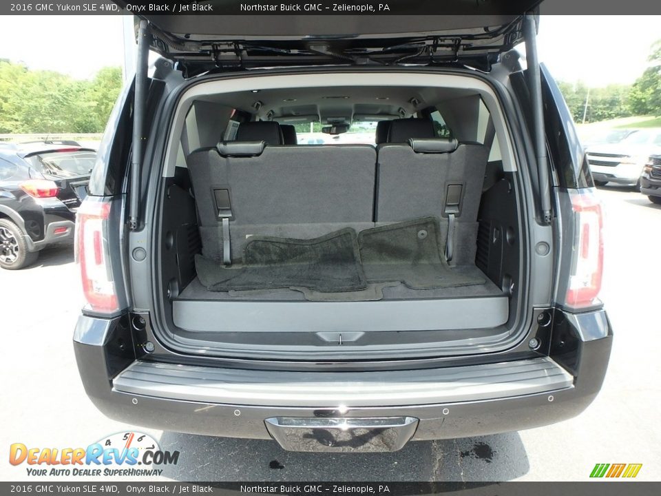 2016 GMC Yukon SLE 4WD Onyx Black / Jet Black Photo #12