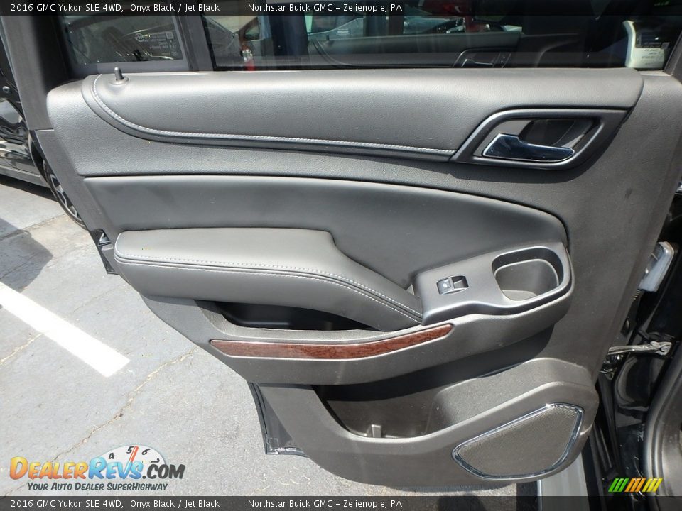 2016 GMC Yukon SLE 4WD Onyx Black / Jet Black Photo #23