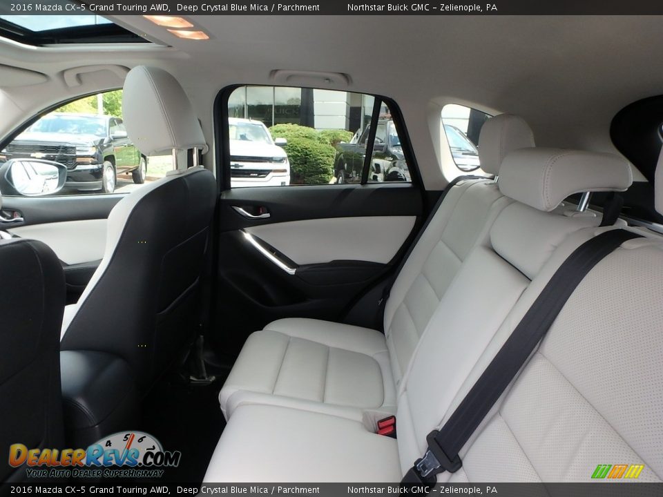 2016 Mazda CX-5 Grand Touring AWD Deep Crystal Blue Mica / Parchment Photo #19