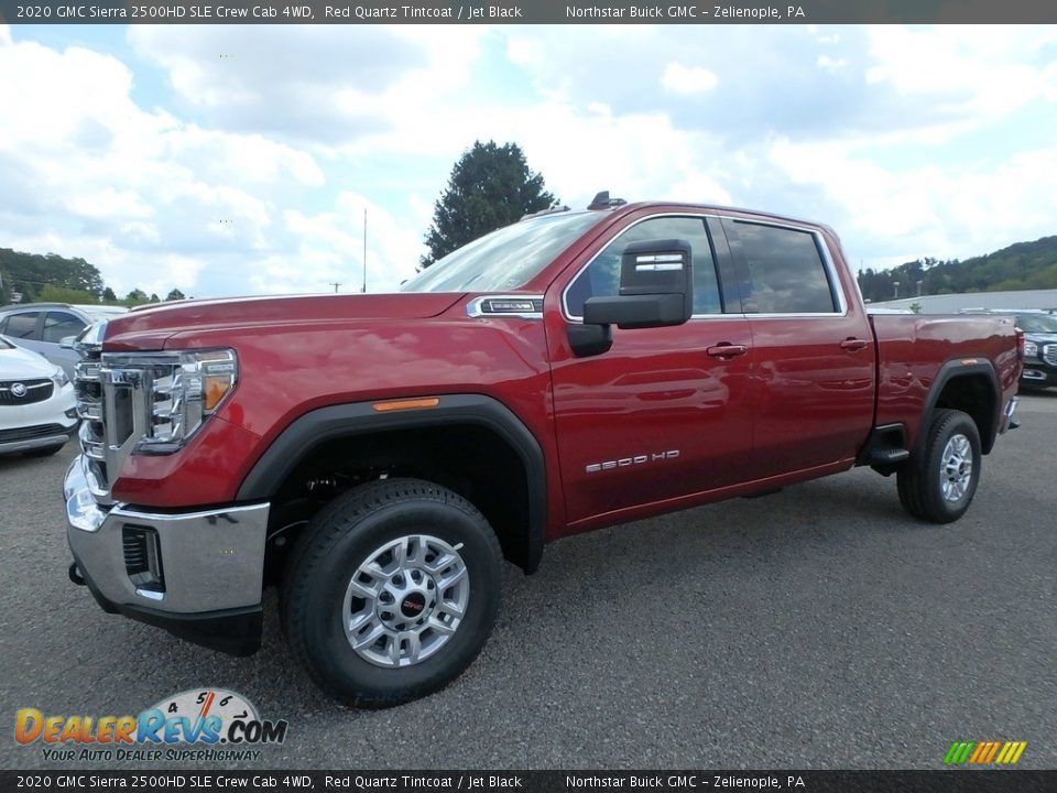 Front 3/4 View of 2020 GMC Sierra 2500HD SLE Crew Cab 4WD Photo #1
