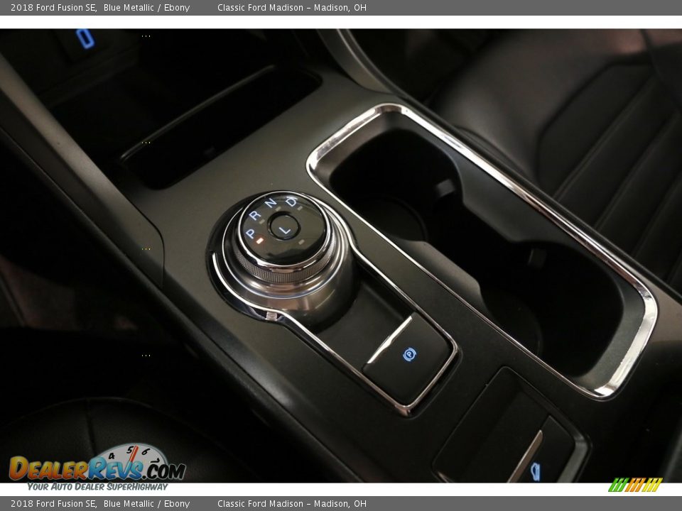 2018 Ford Fusion SE Shifter Photo #12