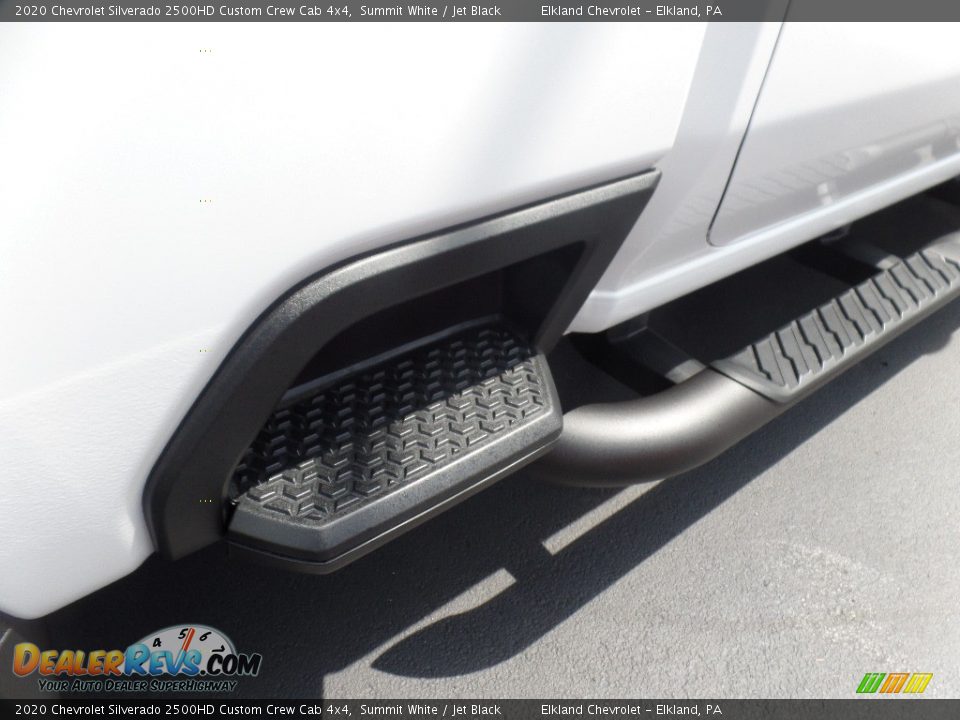 2020 Chevrolet Silverado 2500HD Custom Crew Cab 4x4 Summit White / Jet Black Photo #13