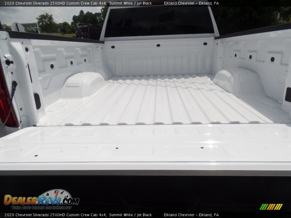 2020 Chevrolet Silverado 2500HD Custom Crew Cab 4x4 Summit White / Jet Black Photo #17