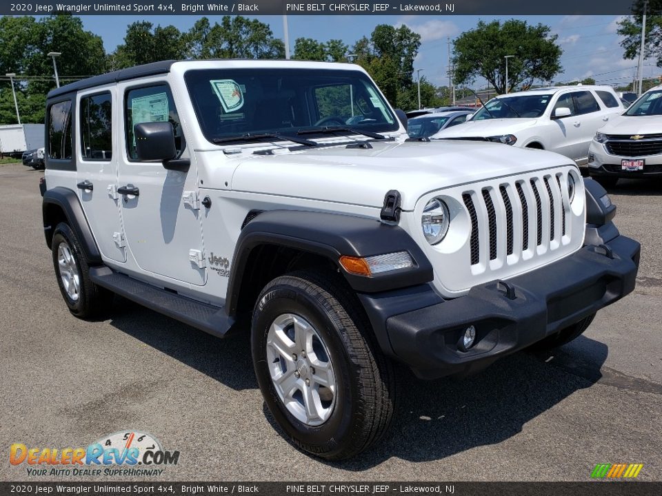 Front 3/4 View of 2020 Jeep Wrangler Unlimited Sport 4x4 Photo #1