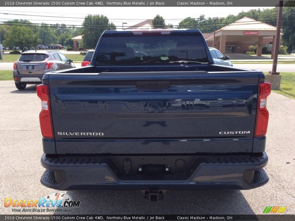 2019 Chevrolet Silverado 1500 Custom Crew Cab 4WD Northsky Blue Metallic / Jet Black Photo #8