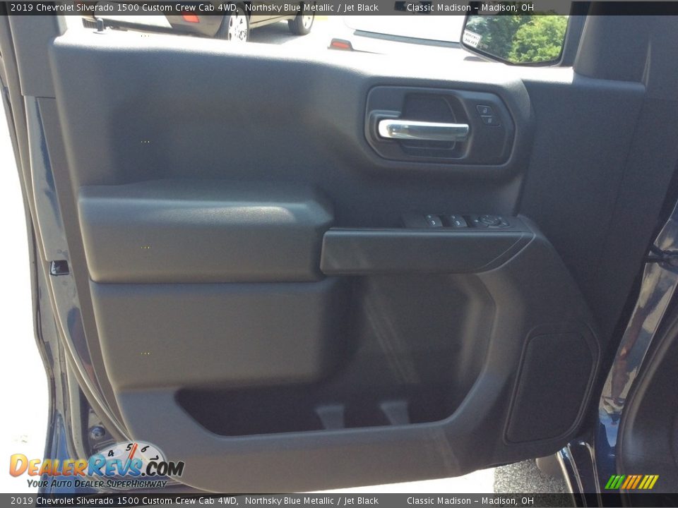 2019 Chevrolet Silverado 1500 Custom Crew Cab 4WD Northsky Blue Metallic / Jet Black Photo #10