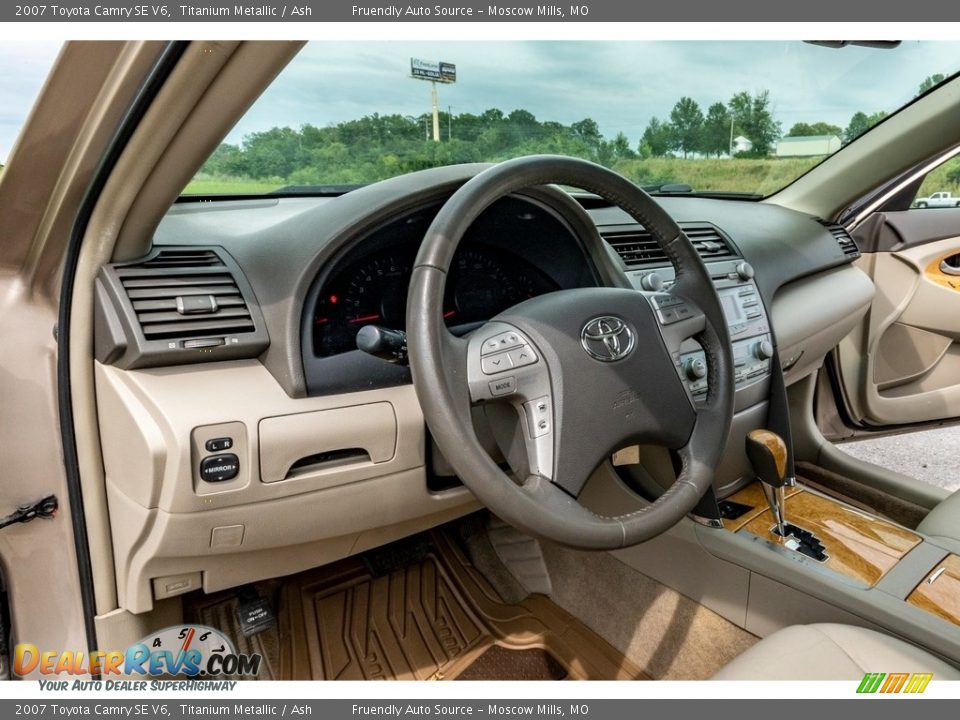 2007 Toyota Camry SE V6 Titanium Metallic / Ash Photo #13