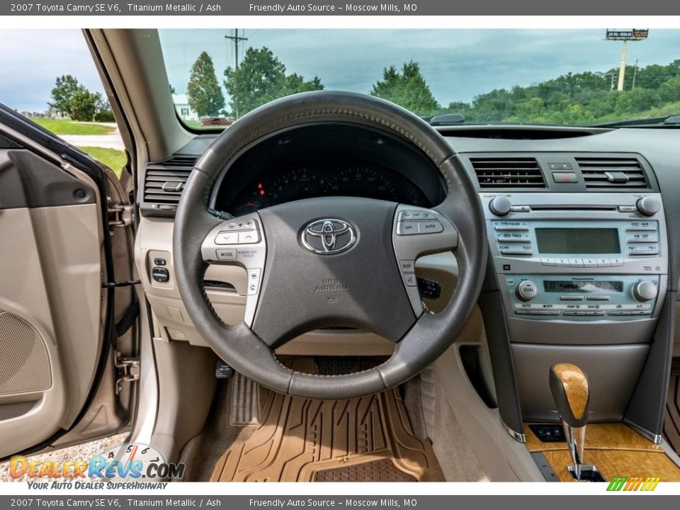 2007 Toyota Camry SE V6 Titanium Metallic / Ash Photo #26