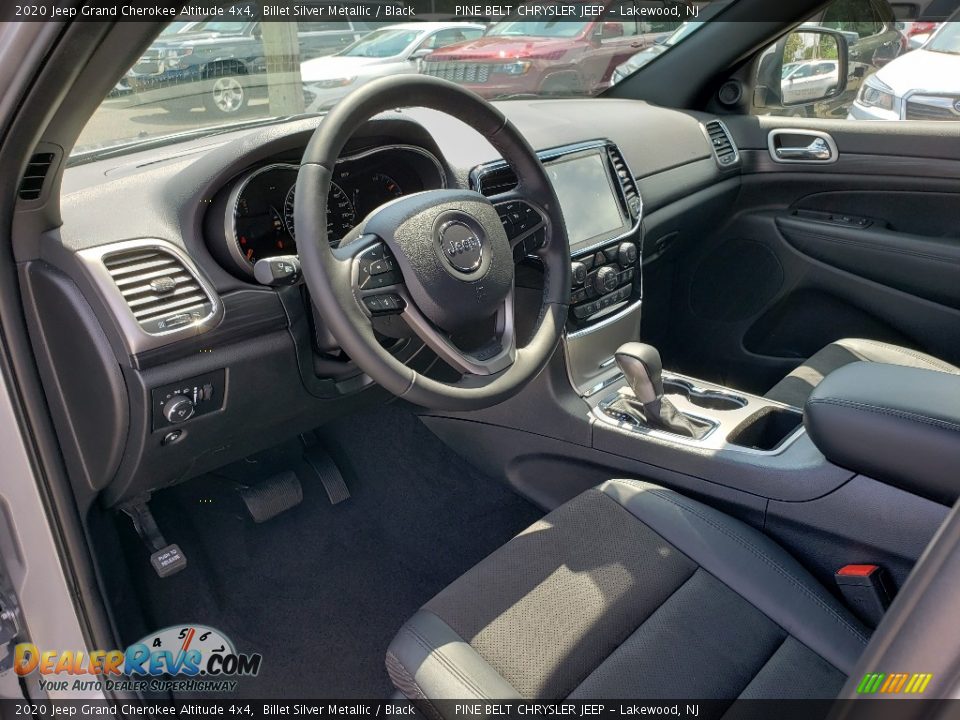 Front Seat of 2020 Jeep Grand Cherokee Altitude 4x4 Photo #7