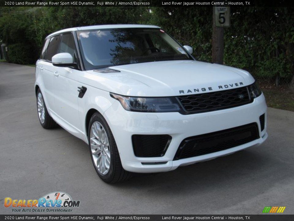 Front 3/4 View of 2020 Land Rover Range Rover Sport HSE Dynamic Photo #2