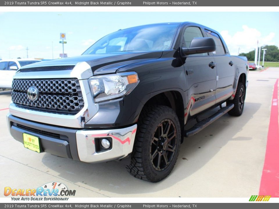 2019 Toyota Tundra SR5 CrewMax 4x4 Midnight Black Metallic / Graphite Photo #4