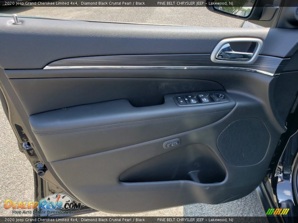 Door Panel of 2020 Jeep Grand Cherokee Limited 4x4 Photo #8