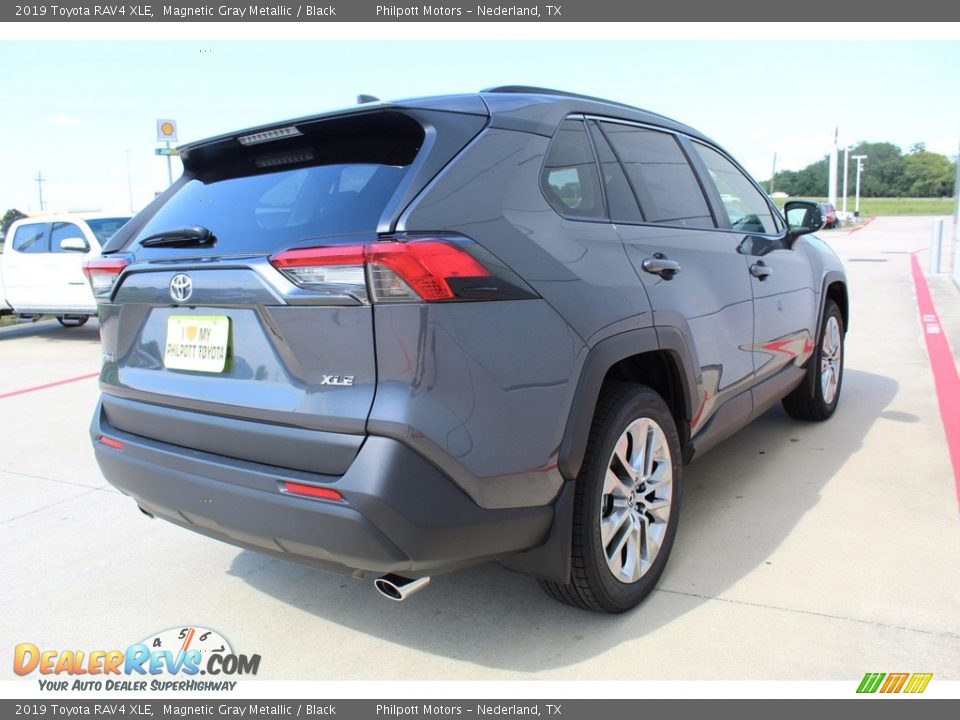 2019 Toyota RAV4 XLE Magnetic Gray Metallic / Black Photo #8