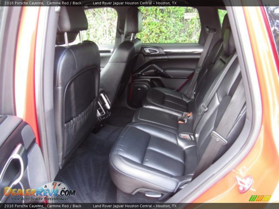 2016 Porsche Cayenne Carmine Red / Black Photo #5
