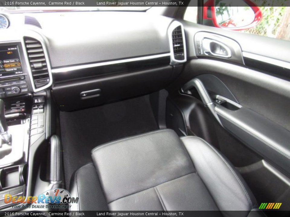 2016 Porsche Cayenne Carmine Red / Black Photo #16