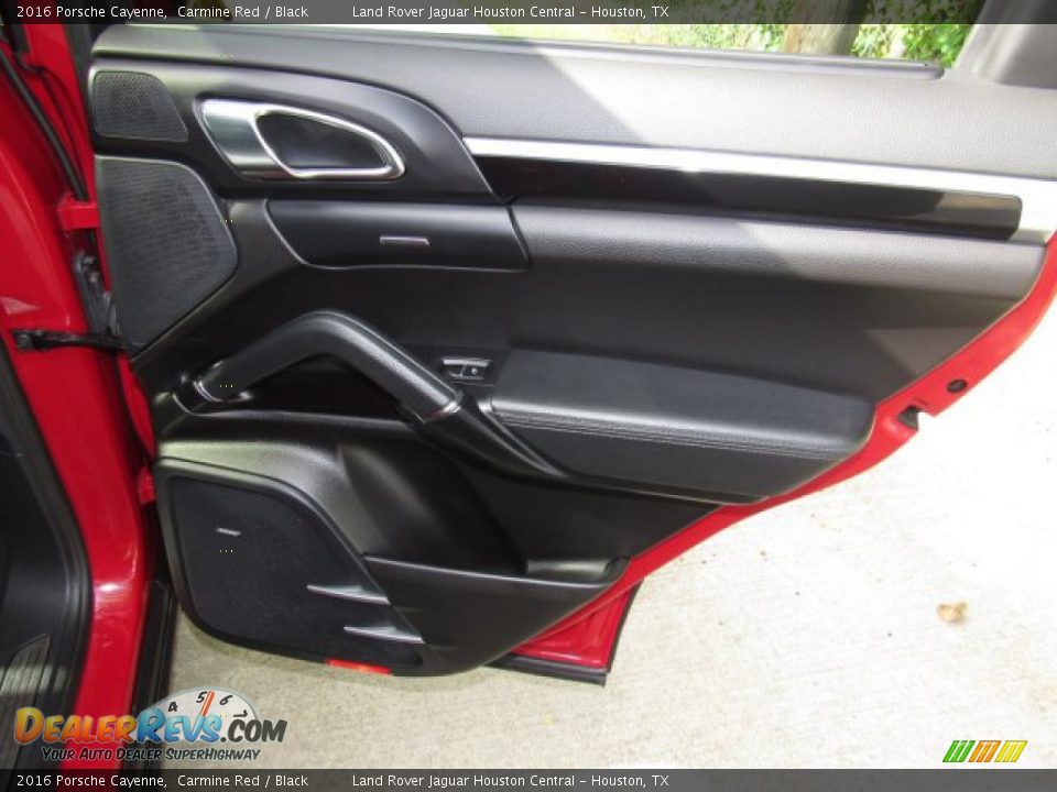 2016 Porsche Cayenne Carmine Red / Black Photo #24