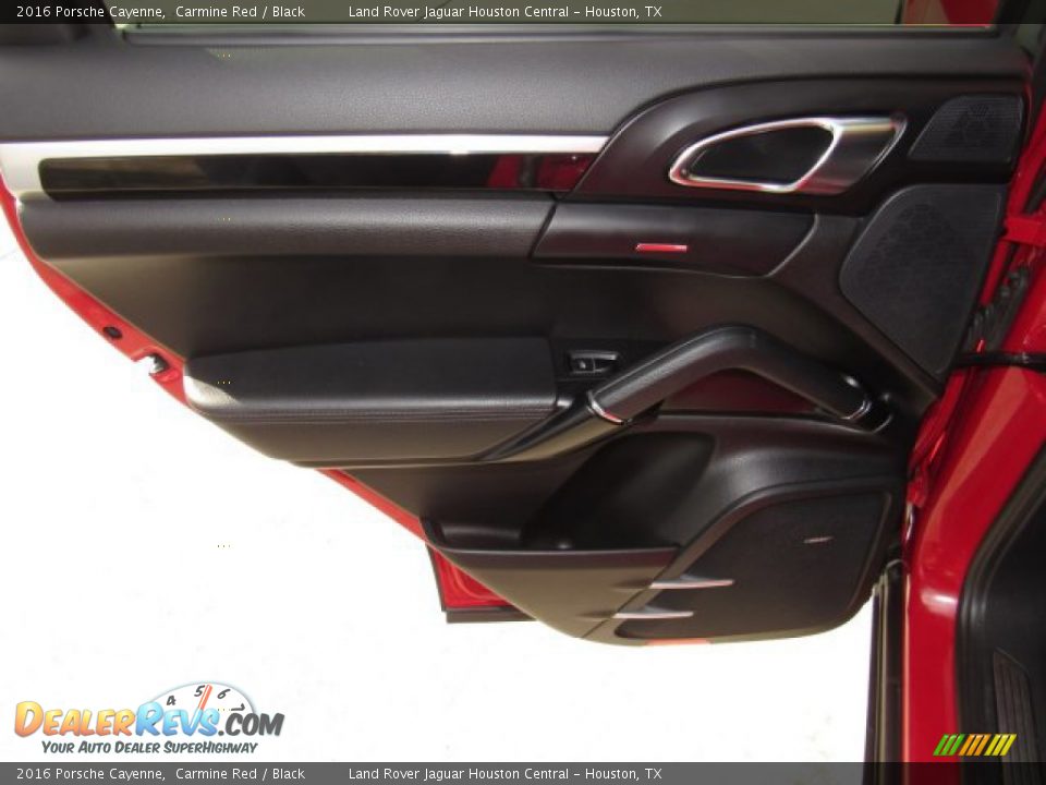 2016 Porsche Cayenne Carmine Red / Black Photo #25