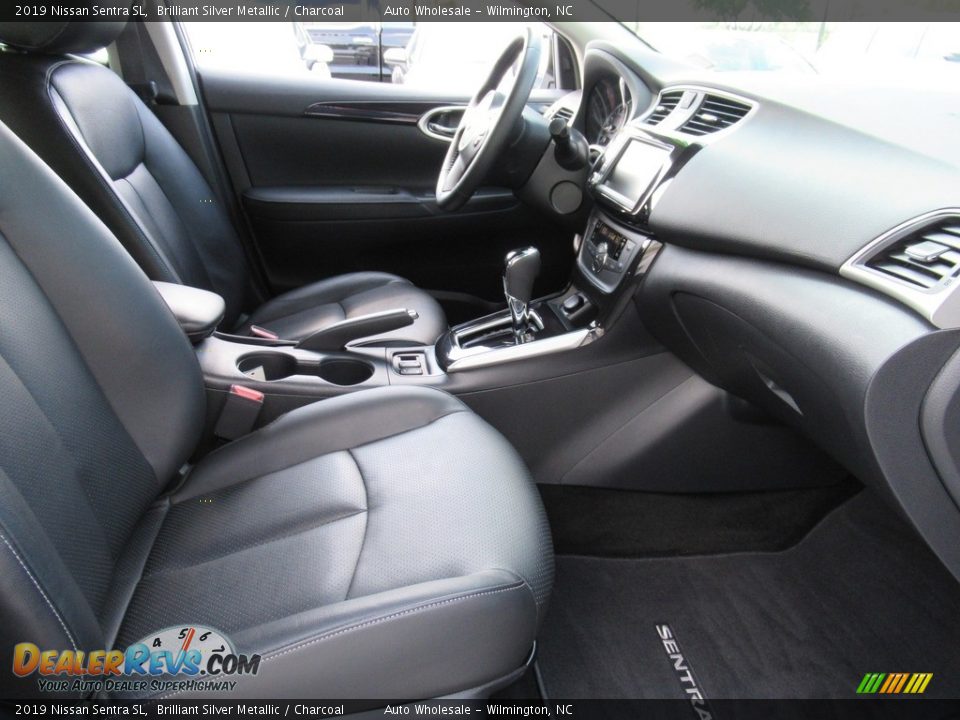 2019 Nissan Sentra SL Brilliant Silver Metallic / Charcoal Photo #12