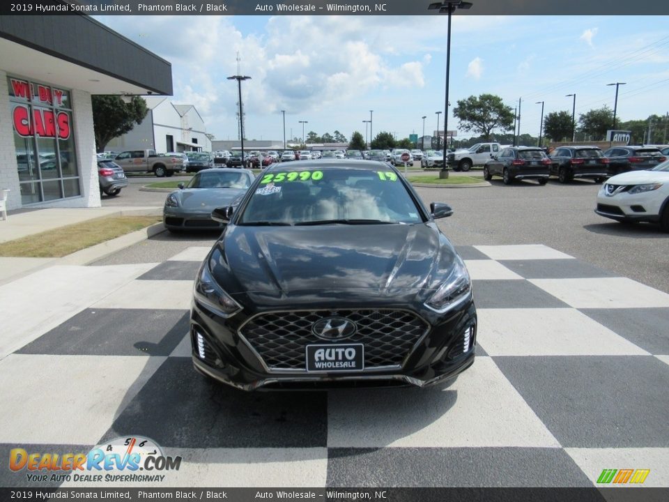 2019 Hyundai Sonata Limited Phantom Black / Black Photo #2