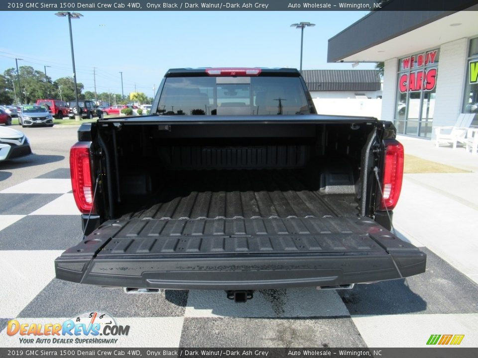 2019 GMC Sierra 1500 Denali Crew Cab 4WD Onyx Black / Dark Walnut/­Dark Ash Grey Photo #5