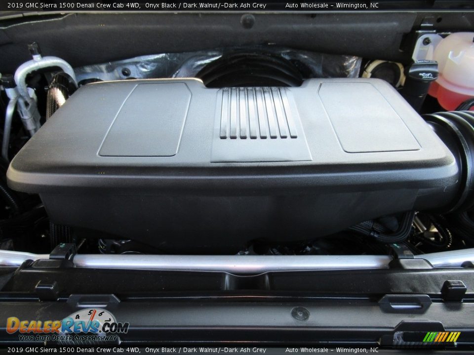 2019 GMC Sierra 1500 Denali Crew Cab 4WD Onyx Black / Dark Walnut/­Dark Ash Grey Photo #6