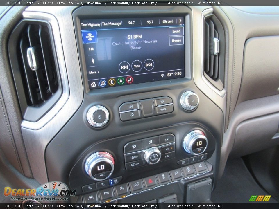 2019 GMC Sierra 1500 Denali Crew Cab 4WD Onyx Black / Dark Walnut/­Dark Ash Grey Photo #17