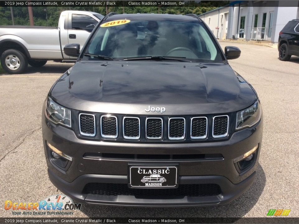 2019 Jeep Compass Latitude Granite Crystal Metallic / Black Photo #4
