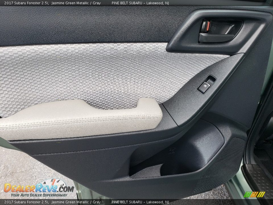 2017 Subaru Forester 2.5i Jasmine Green Metallic / Gray Photo #21