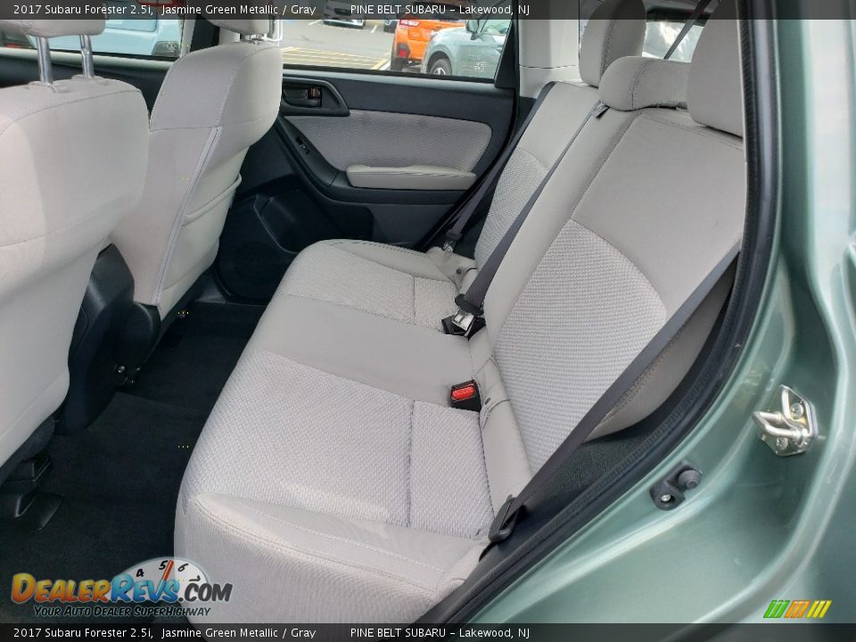 2017 Subaru Forester 2.5i Jasmine Green Metallic / Gray Photo #22