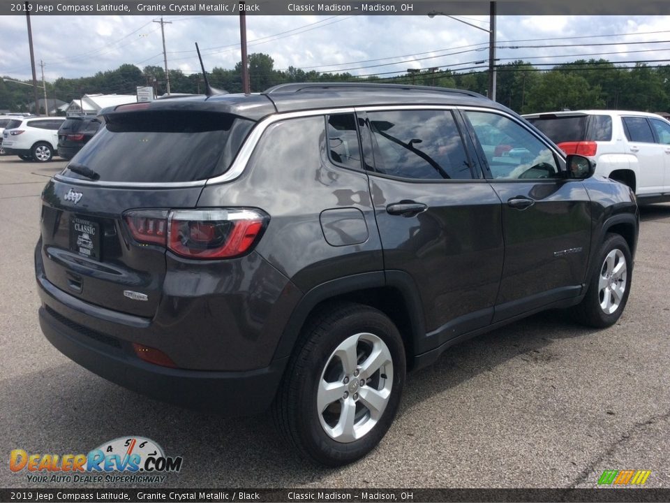 2019 Jeep Compass Latitude Granite Crystal Metallic / Black Photo #9