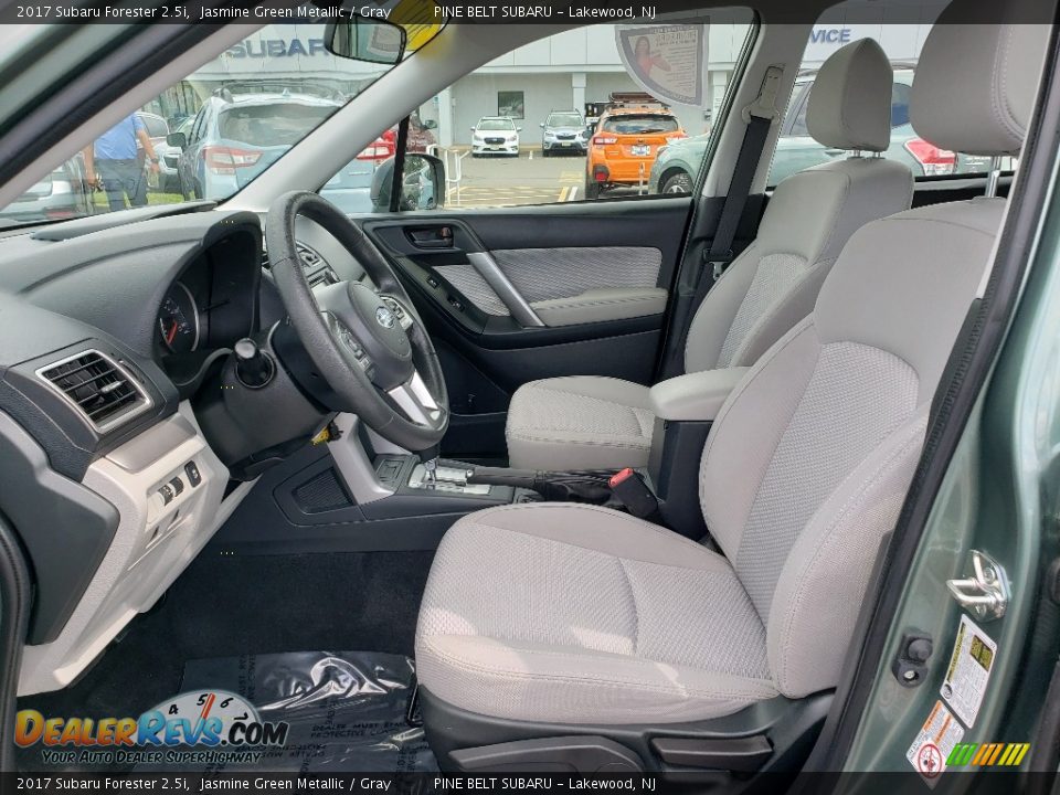 2017 Subaru Forester 2.5i Jasmine Green Metallic / Gray Photo #27