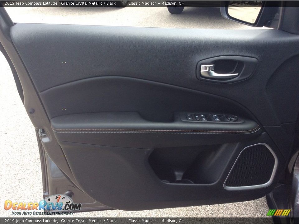 2019 Jeep Compass Latitude Granite Crystal Metallic / Black Photo #15