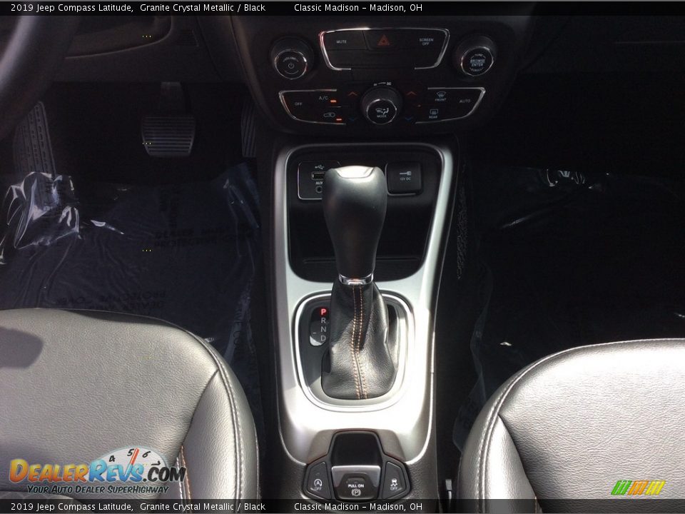 2019 Jeep Compass Latitude Granite Crystal Metallic / Black Photo #18