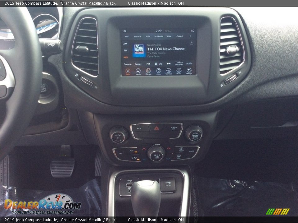 2019 Jeep Compass Latitude Granite Crystal Metallic / Black Photo #19