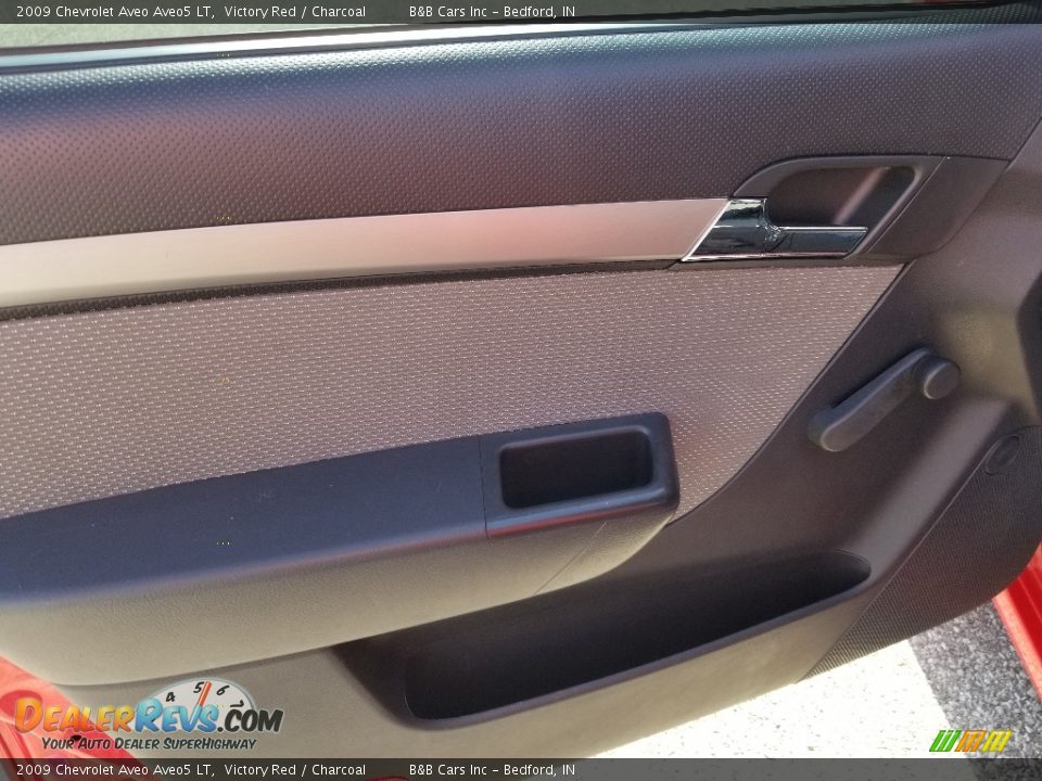 2009 Chevrolet Aveo Aveo5 LT Victory Red / Charcoal Photo #10