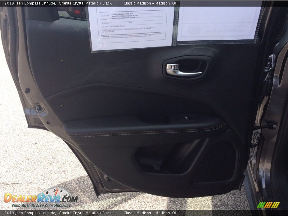 2019 Jeep Compass Latitude Granite Crystal Metallic / Black Photo #26